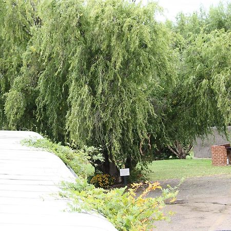 Omeo Motel Luaran gambar