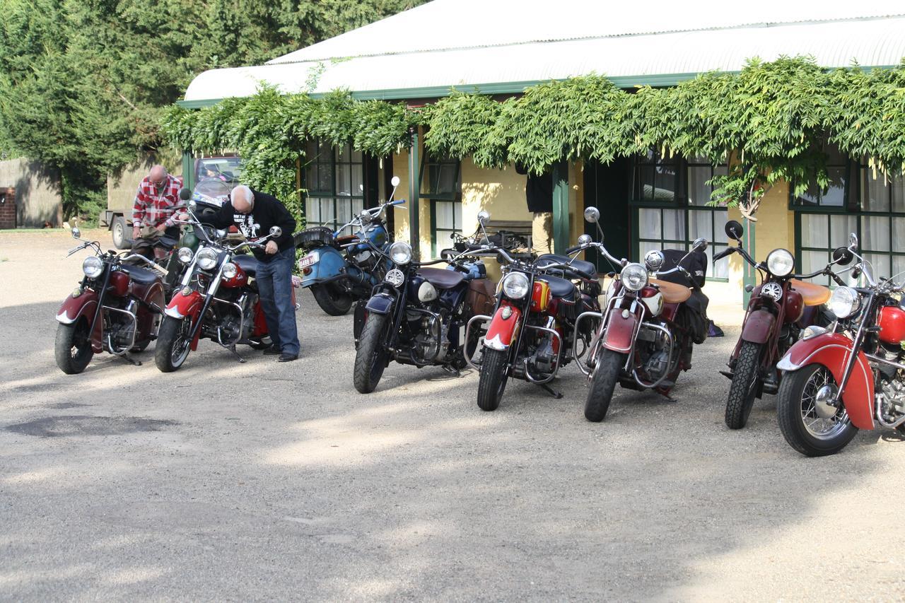 Omeo Motel Luaran gambar
